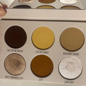 GiveMeGlow Sweet & Sticky Eyeshadow palette
